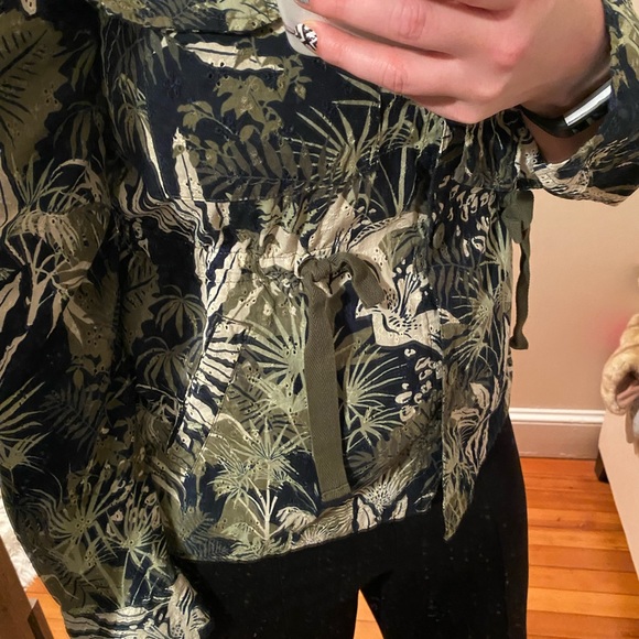 Sanctuary cotton jungle print top L - Picture 6 of 10